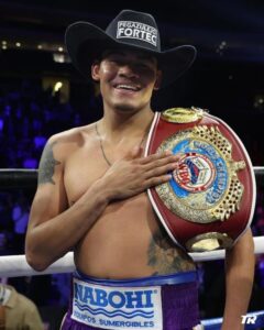Emmanuel Navarrete vs. Charly Suarez: Epic Showdown Preview and Predictions!