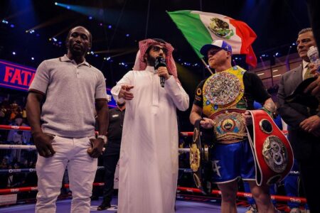 Riyadh Press Conference Sparks Outrage Among U.S. Fans Over Canelo-Crawford Fight Delay