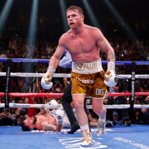 Canelo Alvarez’s Unmatched Toughness: Why Crawford Lacks the Killer Instinct, According to His Coach