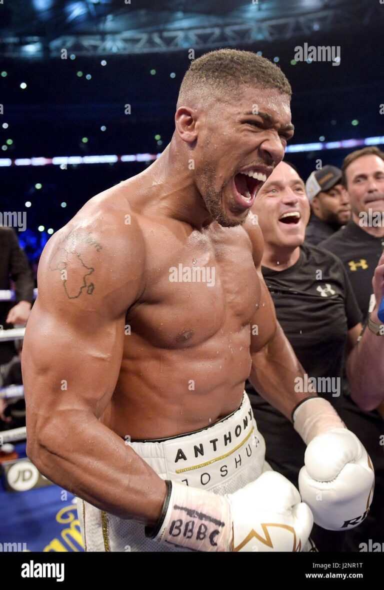 “He’s still dangerous” – Anthony Joshua urges Deontay Wilder to not retire yet