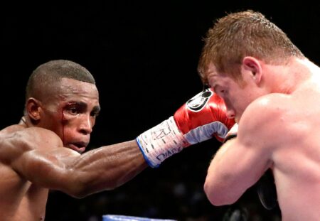 Benavidez Crushes Morrell to Keep Unbeaten Streak Alive