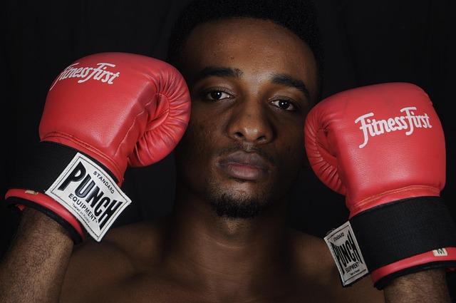 Men’s Boxing Pound-for-Pound Rankings: Crawford Takes the Top Spot – How Does Canelo Measure Up?