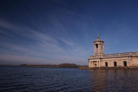 Osleys Iglesias Fires Back After Carlos Adames Boldly Declares, “I’m Ready!