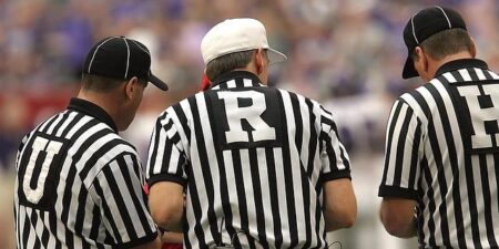 Referee refuses boxer’s towel twice before knockout on Dubois v Wardley 2 undercard – The Independent